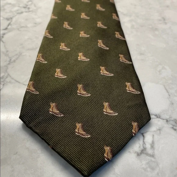 L.L. Bean Olive Silk Tie - Picture 3 of 4